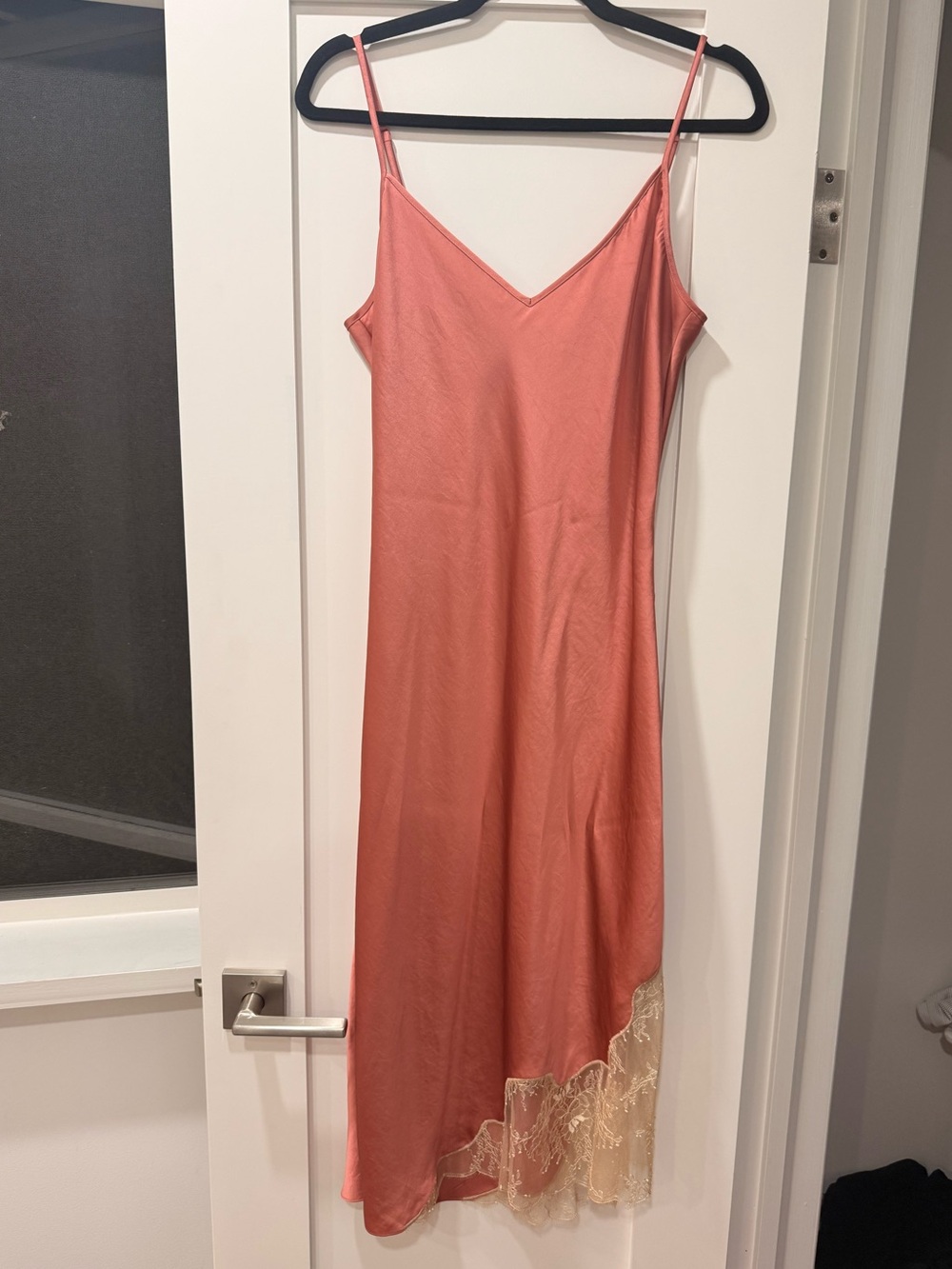 Aritizia Wilfred Slip Dress with Lace Hem - Coral Pink